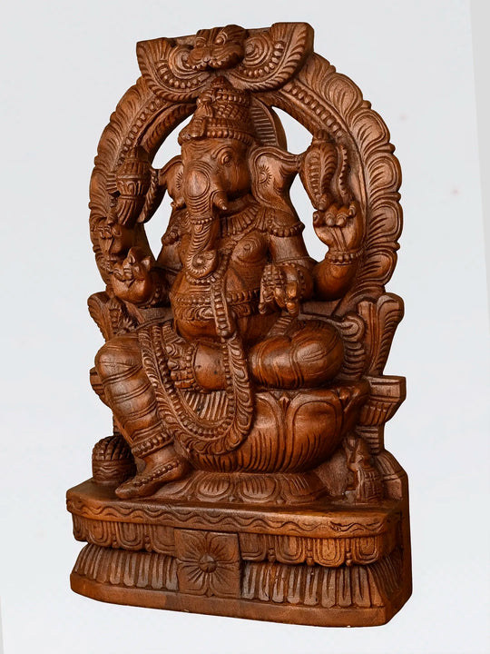 Ganesha murti with traditional Prabhavali design