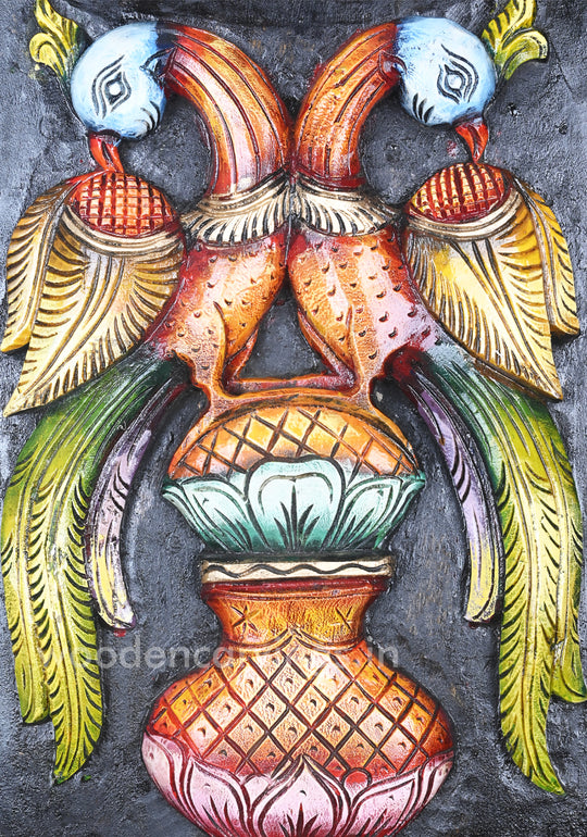 Multicoloured Attractive Standing Parrots Wall wooden Mount 18