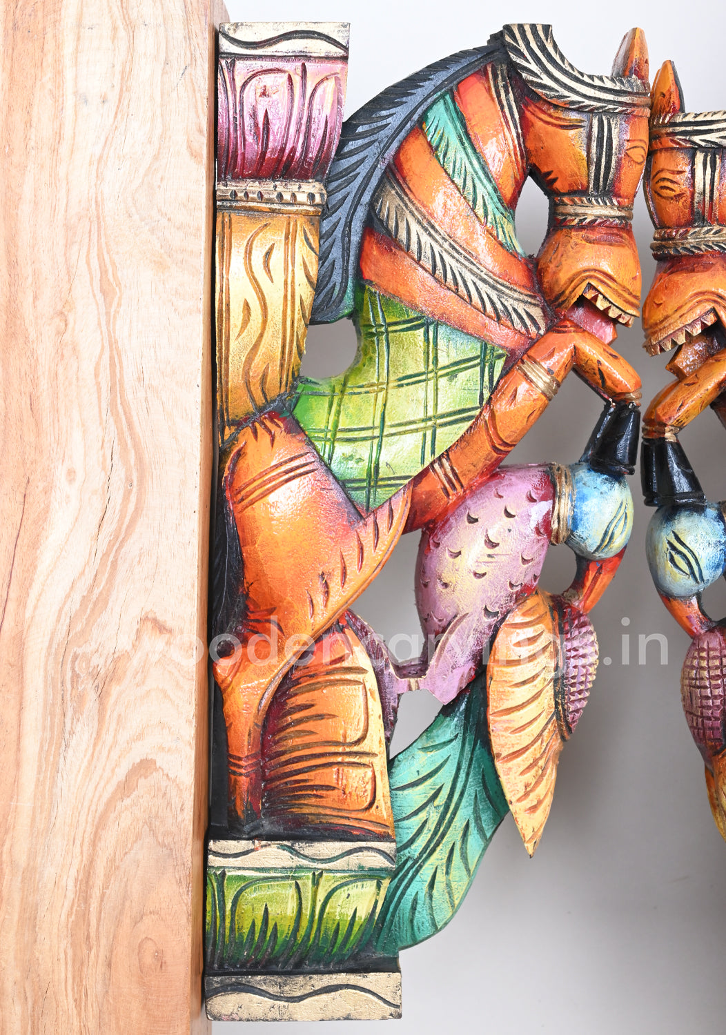 Horse Upraised Legs on Parrot Birds Colourful Home Decor Light Weight Wall Brackets 18"
