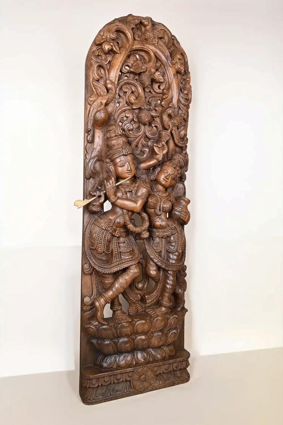 RadhaKrishna wooden jaliwork