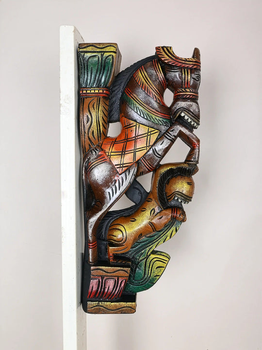 Horse with Yaali wooden brackets