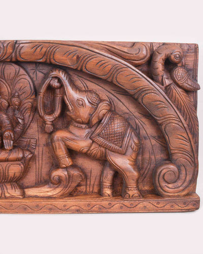 Carved Beautiful Parrots With Gaja Ganesha Panel 31"