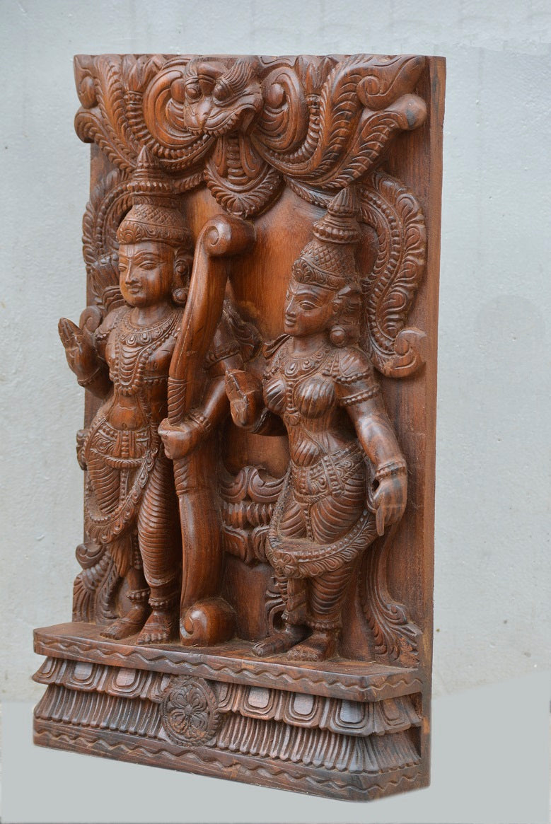 Ram,Sita Wooden Sculpture with Naasithalai 24"